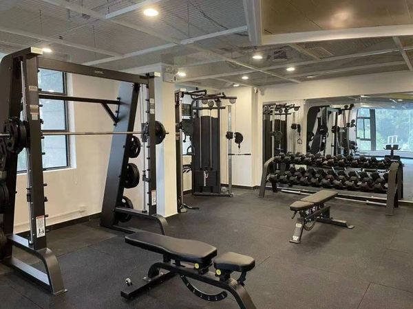 近地铁站/长沙南火车站,周末暑假不加价!长沙温廷豪生酒店 豪华大床房2晚(可拆分)+双早
