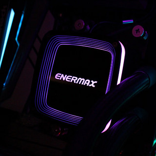 Enermax 安耐美 幻彩晶蝶特仕版 360一体式水冷散热器（金属扣具 神光同步）