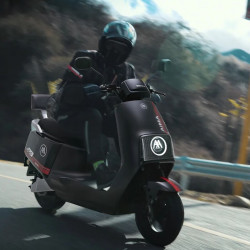 aima 爱玛 电动车摩托车辉腾 特黑(前后碟刹 72v6块电池)