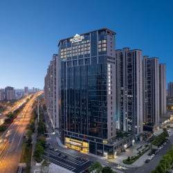 全程不加价！近地铁站！长沙星沙麦客达温德姆酒店 豪华大床房2晚可拆分