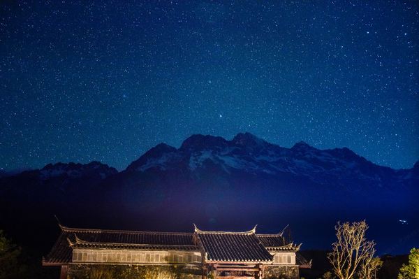 海拔3k+，雪山上唯一高星酒店！看日照金山和繁星点点！丽江璞修雪山+凯悦臻选酒店 2-3晚套餐（含双早+下午茶+2罐氧气等）