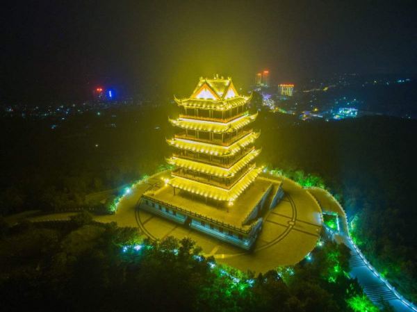 周末、国庆不加价!日历房3折!江苏盱眙曙光薇酒店(都梁公园店) 商务大床房2晚可拆分+双早