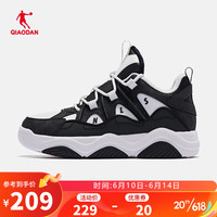 乔丹QIAODAN男鞋板鞋中高帮潮流时尚加绒保暖休闲运动鞋 乔丹白黑色 39
