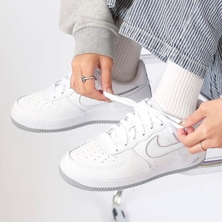 耐克（NIKE）休闲鞋女鞋2023夏季新款户外运动鞋AF1空军一号时尚轻便百搭板鞋 DX5805-100 36