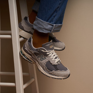  new balance 复古拼接 男士运动鞋  36(脚长22CM） 煤灰色 通用