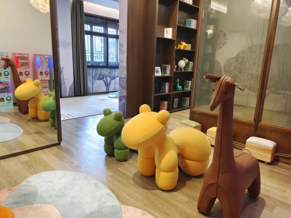 暑假不加价!景区内一站式玩乐!江苏盐城大纵湖东晋水城开元名都度假酒店 颐居-高级大床房1晚(双早+东晋水城和大纵湖景区门票等)