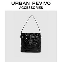 URBAN REVIVO2023夏季新款女士潮酷大容量油蜡皮单肩包UAWB32196 黑色