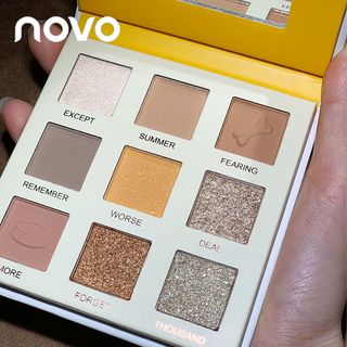 NOVO动物眼影盘ins同款大地色哑光珠光亮晶晶不飞粉学生党纯欲风