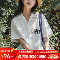 马登 MADEN女装 日系休闲衬衫猫咪刺绣宽松短袖落肩华夫格衬衣夏 白色 M（预定）