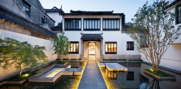 50周岁以上专享:都在核心景点边,送宝格丽洗漱用品!万科有熊酒店 苏州/潮州3店1晚通兑(含双早+迷你吧等)