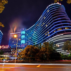 低至284/晚可拆分，覆盖湖南各大城市！华天酒店2晚含双早可拆通兑