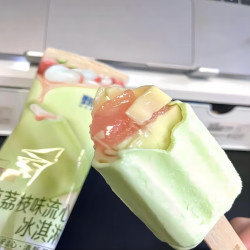甄稀 伊利甄稀茉莉荔枝冰淇淋70克/支*5（买3件赠1件）
