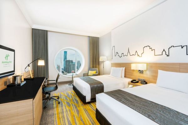 平价战斗机！国庆春节都不加价！泰国曼谷是隆假日酒店 - IHG 旗下酒店 豪华房1晚含双早（可升房）
