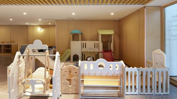 近青城山入口!周末仅微加价!成都来住星辰酒店(青城山店) 旅居双床房1晚+双早+青城山高铁站免费接送