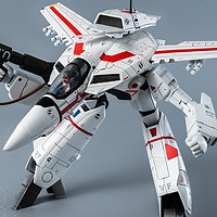 threezero ROBO-DOU系列 太空堡垒 VF-1S 变形战斗机 罗伊·福克 收藏级可动模型