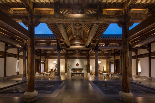 再降价:绍兴顶级酒店,还有周末不加价!绍兴兰亭璞燊酒店(原兰亭安麓)60㎡宛委阁套房2晚+早餐+国风体验+旅拍等