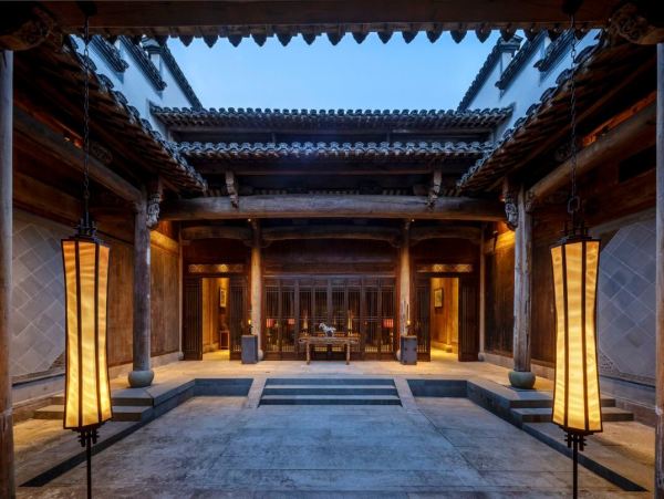 再降价:绍兴顶级酒店,还有周末不加价!绍兴兰亭璞燊酒店(原兰亭安麓)60㎡宛委阁套房2晚+早餐+国风体验+旅拍等