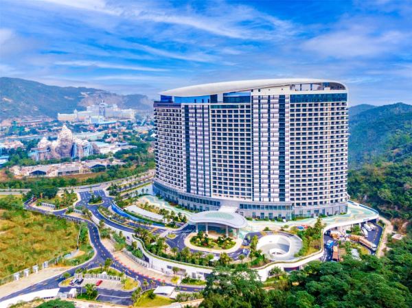 即是乐园也是酒店,住进长隆版“诺亚方舟”!珠海长隆飞船酒店 飞船大/双床房1晚套餐(含双早+双人海洋王国门票+100元餐饮消费券)