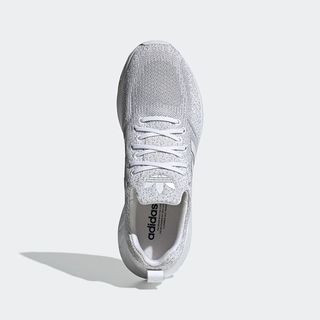 阿迪达斯 adidas三叶草休闲鞋男女官网SWIFT RUN 22轻便缓震运动跑步鞋GZ3499 灰白 42
