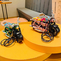 卡通合金回力摩托车玩具创意车钥匙扣精致书包挂件儿童小礼品