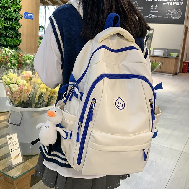 书包初中女生高中学生背包小学生大学生旅行双肩包大容量2023新款