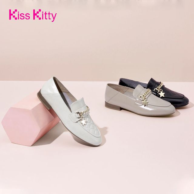 Kiss Kitty 女士平底皮鞋