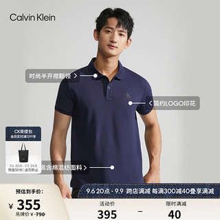 Calvin Klein Jeans夏季男士休闲半开襟翻领字母印花透气短袖POLO衫J319635 CIK-藏蓝色 XL  （建议170-190斤）