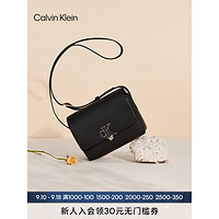 Calvin Klein 女包时髦复古翻盖式立体字母旋扣可调节斜挎单肩包礼物DH2901 001-黑色 OS