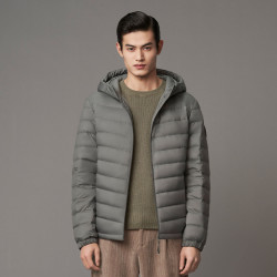 bosideng波司登轻薄轻便纯色拉链连帽短款男式羽绒服