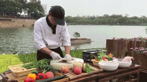现在可以订的国庆不挤人潮、节后错峰套餐，都为你整理出来了！有五大目的地可选！