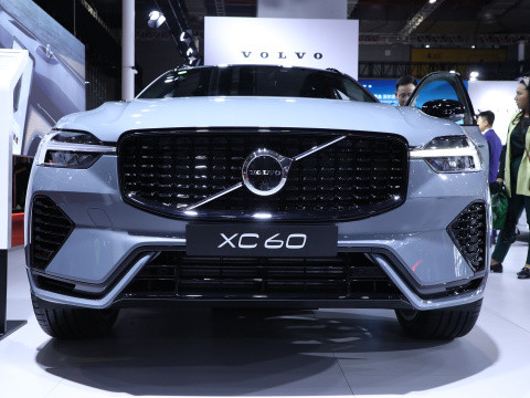 VOLVO 沃尔沃 XC60新能源