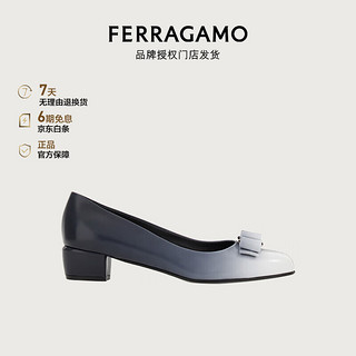 菲拉格慕（Ferragamo）女士白色Vara蝴蝶结双色高跟鞋 0763711