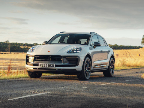 suv>文章详情>保时捷macan的外观设计展现了保时捷独特的运动美学