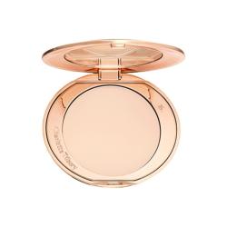 Charlotte Tilbury 柔焦持久蜜粉饼 #亮采白 8g