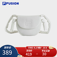 FILA 斐乐 FUSION斐乐潮牌女包单肩包时尚马鞍包斜挎包 乳米白-IV XS