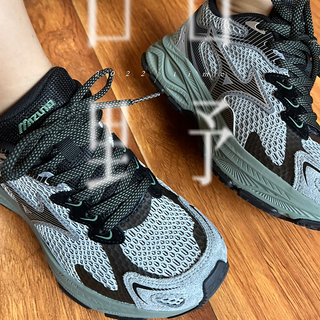 Mizuno 美津浓 男鞋女鞋 绿野仙踪运动鞋透气缓震耐磨休闲跑步鞋 绿野仙踪配色/舒适缓震 42