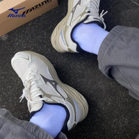 美津浓(MIZUNO)男鞋女鞋 RACER S复古低帮跑步鞋休闲鞋 少糖拿铁配色/舒适缓震 43
