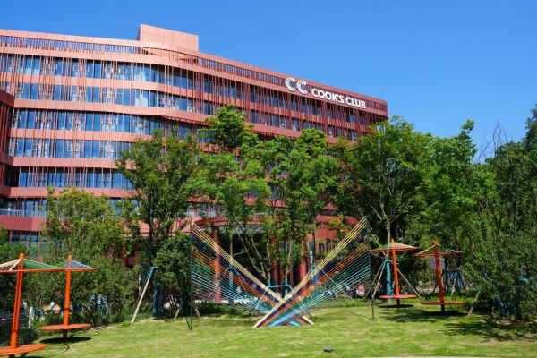 周末不加价!重庆仙女山酷客部落 云憩大床/双床房1晚(含2大1小自助早餐)