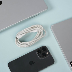 苹果官方合作品牌，iPhone 15系列最佳伴侣