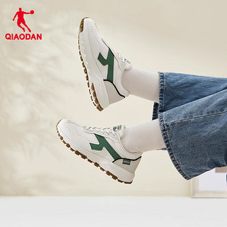 QIAODAN 乔丹 双十一中国乔丹独白1.0阿甘鞋耐磨休闲鞋复古增高运动鞋女