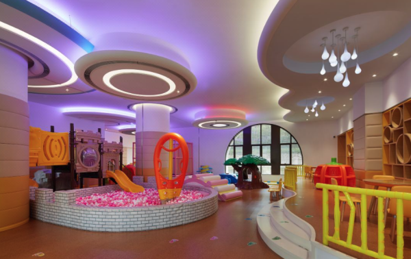 直通乐园的童话城堡,送2日不限次门票!安吉银润锦江城堡酒店 豪华房2晚连住套餐(含2大1小早餐+乐园双人门票+迷你吧等)