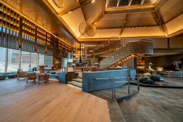 尼山孔庙旁,适合带娃寓教于乐的好去处!曲阜尼山宾舍酒店 园景/湖景/院落1晚套餐(含双早+尼山圣境双人入园)