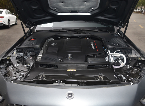 Mercedes-Benz 奔驰 AMG GT