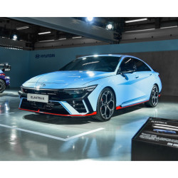 HYUNDAI 现代汽车 伊兰特Elantra N