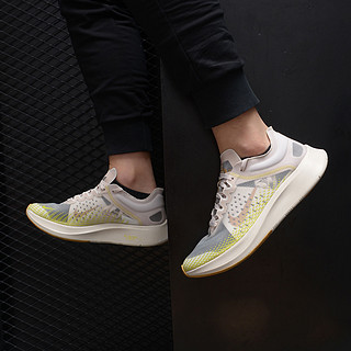 NIKE 耐克 Zoom Fly 跑鞋