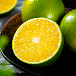 鲜蜂队橙子_鲜蜂队 【精选好果】云南玉溪冰糖橙5斤应季水果多少钱