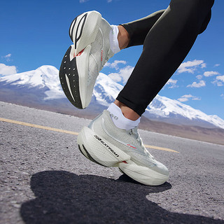 361度运动鞋男鞋【飞飚future】秋季专业马拉松全掌碳板竞速跑鞋 宇宙速度 8.5（42）