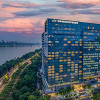 日历房5.7折！入住70m²江景房！周末、清明、端午不加价！杭州绿城尊蓝钱江豪华精选酒店 甄选江景房2晚（含双早+可拆分）