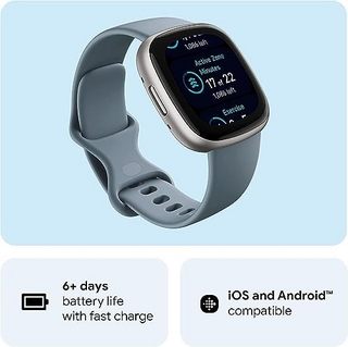 Fitbit Versa 4 智能手表，内置 GPS，电池续航时间长达 6 天 - 兼容 iOS 15 或更高版本以及 Android 操作系统 9.0 或更高版本，瀑布蓝/白金铝材