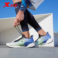 特步(XTEP)【氢风科技5.0】特步男鞋2022年春季跑步鞋时尚撞色轻便运动 果冻绿/紫蓝色 40